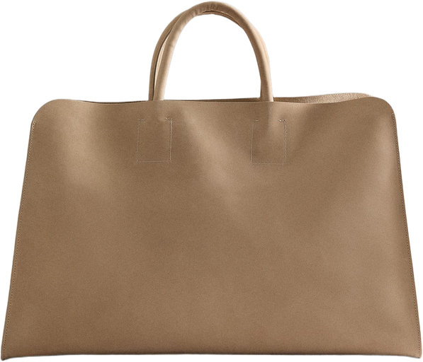 Presentable Ash accessories